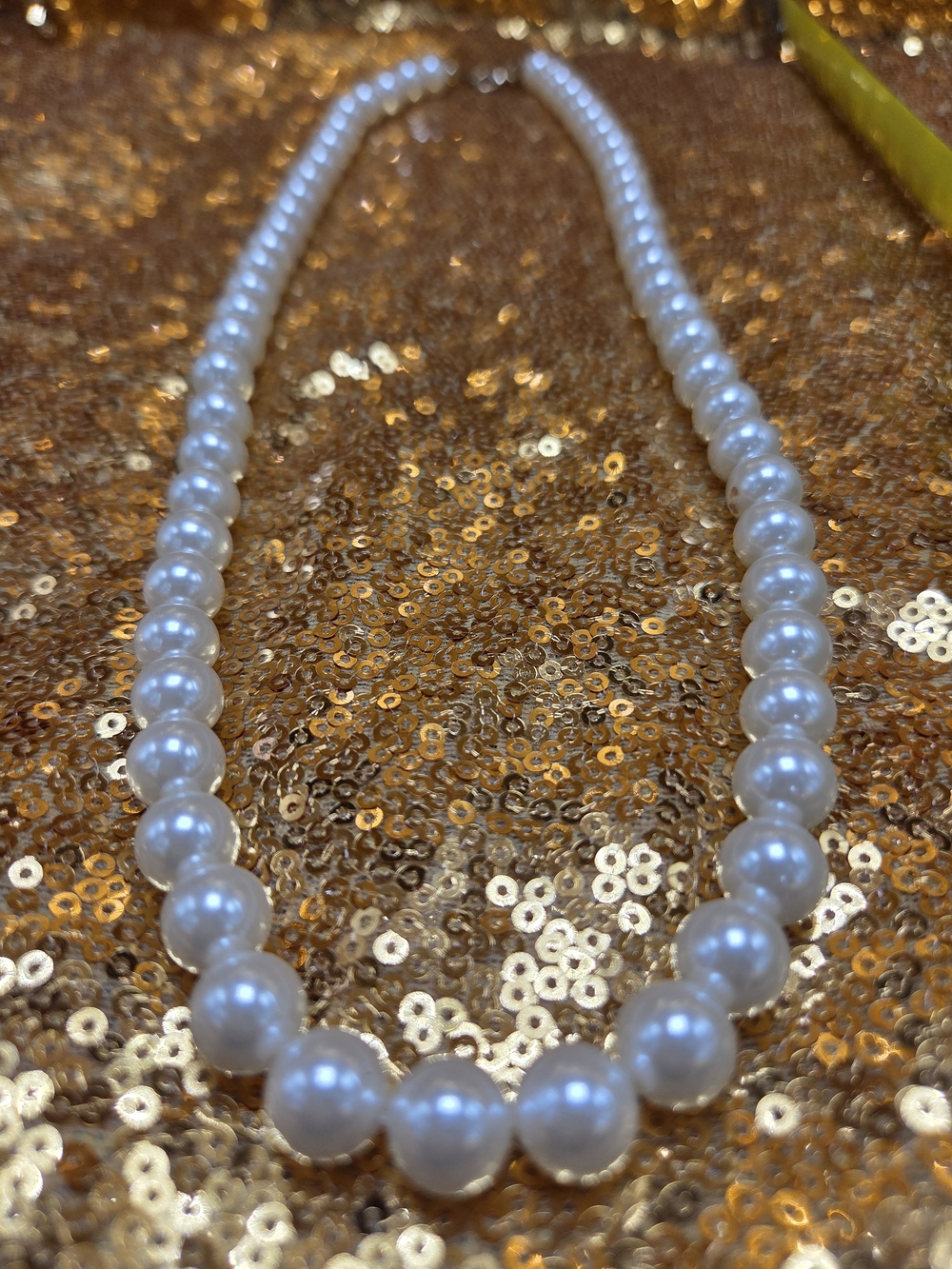 Classic White Pearl Necklace - Elegant Women Jewelry